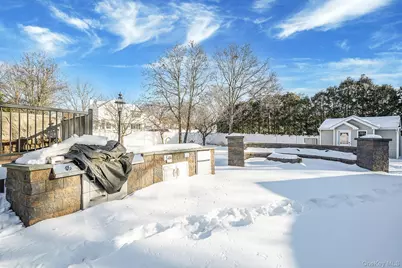 24 Embassy Road, Selden, NY 11784 - Photo 41