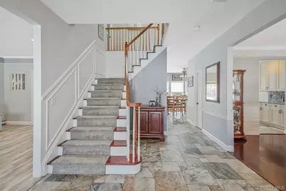 24 Embassy Road, Selden, NY 11784 - Photo 5