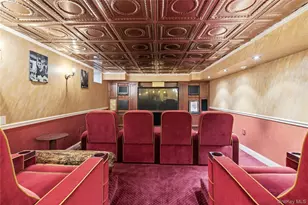 4 Peachtree Ln, Roslyn, NY 11576 - Photo 33