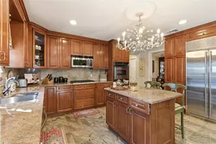 4 Peachtree Ln, Roslyn, NY 11576 - Photo 15