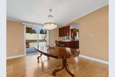 20 Rose Street, White Plains, NY 10605 - Photo 9