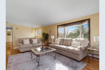 20 Rose Street, White Plains, NY 10605 - Photo 5