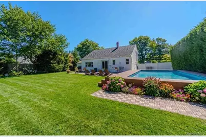 519 Gwynn Street, Babylon, NY 11702 - Photo 3