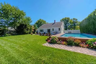 519 Gwynn St, Babylon, NY 11702 - Photo 3