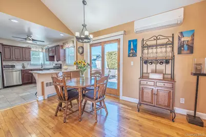 519 Gwynn Street, Babylon, NY 11702 - Photo 9