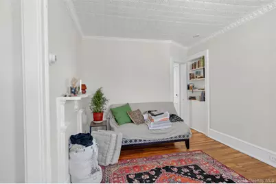 140 Albany Avenue, Kingston, NY 12401 - Photo 13