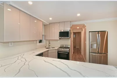 80 Lincoln Avenue #A6, Rockville Centre, NY 11750 - Photo 7