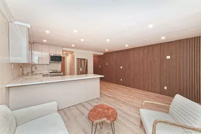 80 Lincoln Avenue #A6, Rockville Centre, NY 11750 - Photo 1