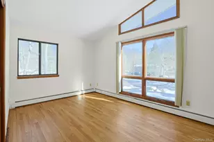 4 Sassi Dr, Croton on Hudson, NY 10520 - Photo 11