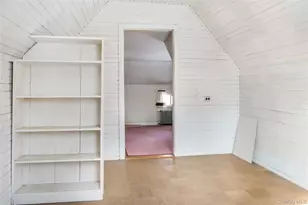 360 S Country Rd, Brookhaven, NY 11719 - Photo 31