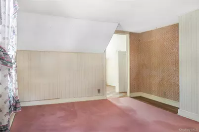 360 S Country Road, Brookhaven, NY 11719 - Photo 29