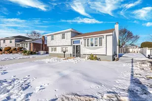 59 Ford Dr W, Massapequa, NY 11758 - Photo 5