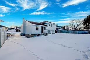 59 Ford Dr W, Massapequa, NY 11758 - Photo 15