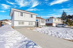 59 Ford Dr W, Massapequa, NY 11758 - Photo 7