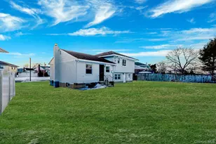 59 Ford Dr W, Massapequa, NY 11758 - Photo 19