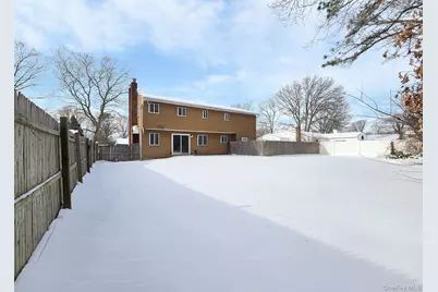 43 Fallen Leaf Road, Holbrook, NY 11741 - Photo 3