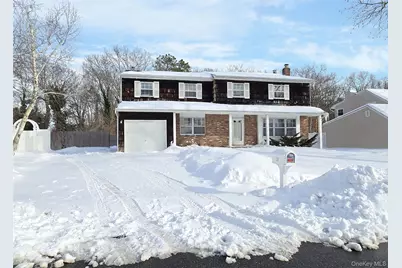 43 Fallen Leaf Road, Holbrook, NY 11741 - Photo 1