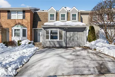 61 Estate Court #61, Woodbury, NY 11797 - Photo 1