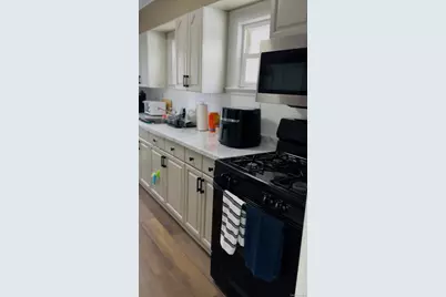 31 Ireland Place, Amityville, NY 11701 - Photo 7