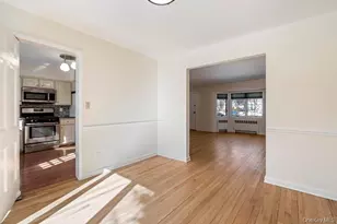 91 Drake St, Malverne, NY 11565 - Photo 11