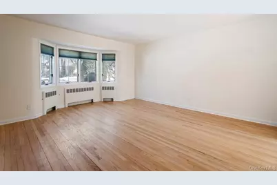 91 Drake Street, Malverne, NY 11565 - Photo 5