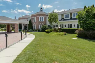 366 Roosevelt Way, Westbury, NY 11590 - Photo 29