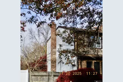 639 5th Street, Ronkonkoma, NY 11779 - Photo 3