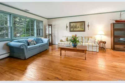 5 Bronze Court, Huntington, NY 11743 - Photo 5