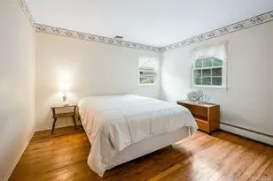 5 Bronze Ct, Huntington, NY 11743 - Photo 19