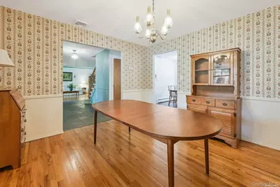 5 Bronze Court, Huntington, NY 11743 - Photo 11