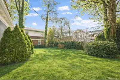 3326 162nd Street, Flushing, NY 11358 - Photo 41