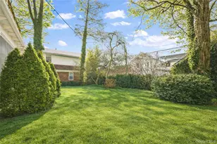 33-26 162nd St, Flushing, NY 11358 - Photo 41