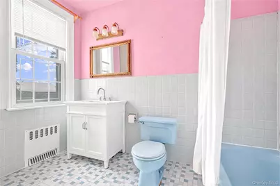 3326 162nd Street, Flushing, NY 11358 - Photo 15