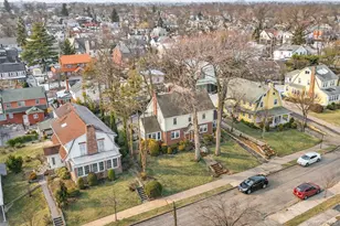 33-26 162nd St, Flushing, NY 11358 - Photo 43