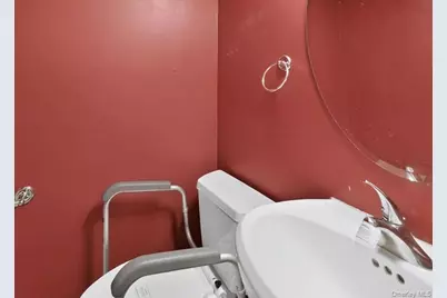 414 Highridge Court, Peekskill, NY 10566 - Photo 23