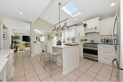 14 Vinton  Street, Long Beach, NY 11561 - Photo 7