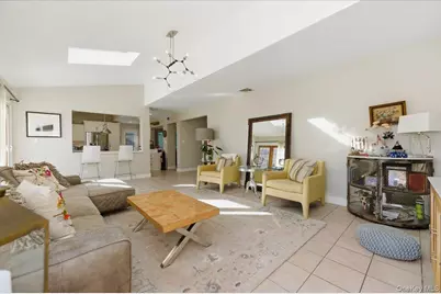 14 Vinton  Street, Long Beach, NY 11561 - Photo 9