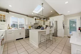 14 Vinton St, Long Beach, NY 11561 - Photo 5