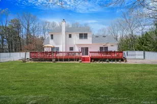 22 Jerusalem Hollow Rd, Manorville, NY 11949 - Photo 9