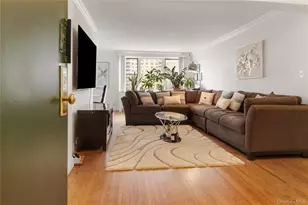 609 Kappock St, Bronx, NY 10463 - Photo 1