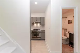 33 Forest Glen Rd, Valley Cottage, NY 10989 - Photo 13