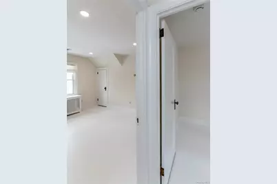 33 Forest Glen Road, Valley Cottage, NY 10989 - Photo 27