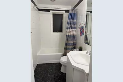 7019 164th Street, Fresh Meadows, NY 11365 - Photo 5
