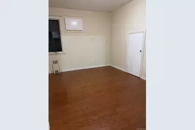 7019 164th Street, Fresh Meadows, NY 11365 - Photo 3