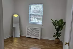 70-19 261st St, Glen Oaks, NY 11004 - Photo 7