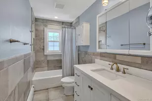 55 Hillside Ave, Huntington, NY 11743 - Photo 19