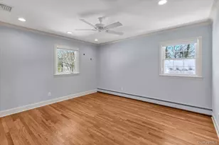 55 Hillside Ave, Huntington, NY 11743 - Photo 13