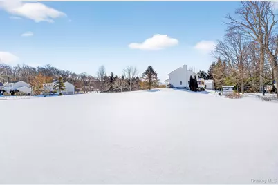 68 Blackberry Way, Hopewell Junction, NY 12533 - Photo 43