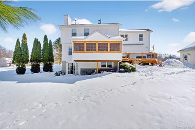 68 Blackberry Way, Hopewell Junction, NY 12533 - Photo 45