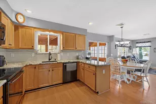 68 Blackberry Way, Hopewell Junction, NY 12533 - Photo 13